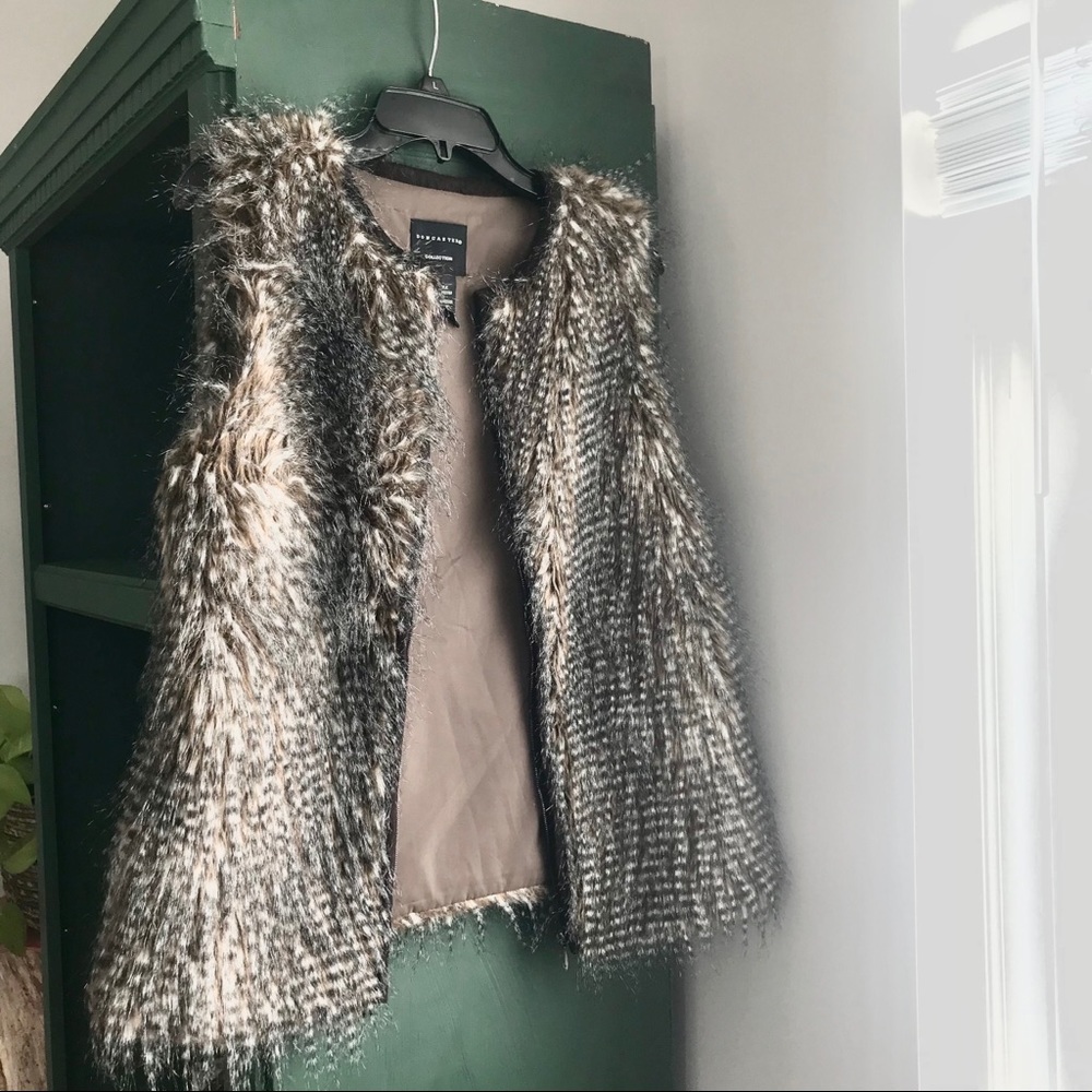 Doncaster faux fur Vest